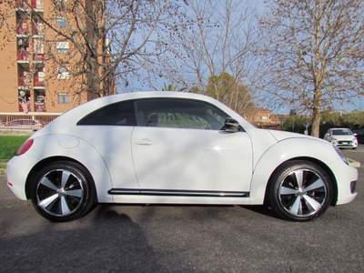 Volkswagen Maggiolino 2.0 TDI Sport BlueMotion Technology Bianco usata Latina