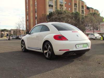 Volkswagen Maggiolino 2.0 TDI Sport BlueMotion Technology Bianco usata Latina