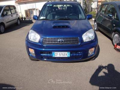 Toyota RAV4 RAV4 2.0 Tdi D-4D 5p. Sol Blu/Azzurro usata Zafferana Etnea