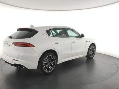 Maserati Grecale 2.0 MHEV 250 CV GT MY24 Bianco usata Corciano