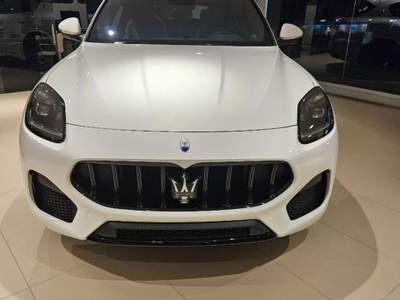 Maserati Grecale 2.0 MHEV Modena MY24 Bianco usata Corciano