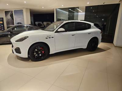 Maserati Grecale 2.0 MHEV Modena MY24 Bianco usata Corciano
