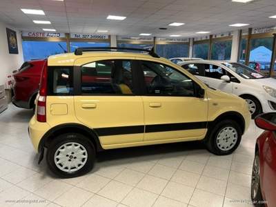 Fiat Panda Panda 1.2 4x4 Climbing                                                         Giallo usata Valsamoggia