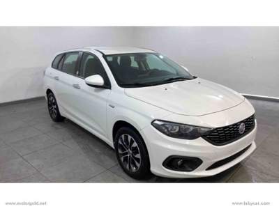 Fiat Tipo Tipo 1.3 Mjt S&S 5p. Mirror                                                         Bianco usata Valsamoggia