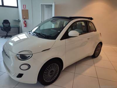 Fiat 500 500 Icon Cabrio                                                         Bianco usata Valsamoggia