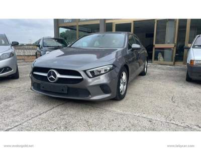 Mercedes-Benz Classe A A 180 d Automatic Business                                                         Grigio usata Valsamoggia