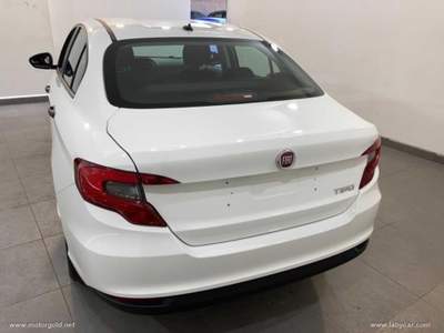 Fiat Tipo Tipo 1.0 5 porte                                                         Bianco usata Valsamoggia