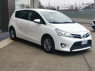 Toyota Verso 1.6 D-4D Style Bianco usata Scarperia e San Piero