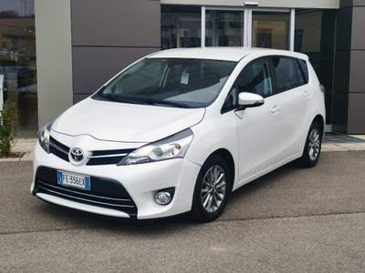 Toyota Verso 1.6 D-4D Style Bianco usata Scarperia e San Piero