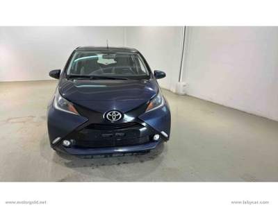 Toyota Aygo Aygo 1.0 VVT-i 72 CV 5p. x-business                                                         Blu/Azzurro usata Valsamoggia