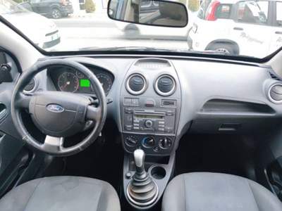 Ford Fiesta 1.4 tdci Ghia 5p Blu/Azzurro usata Mazzarrone