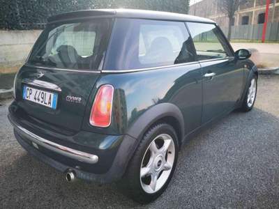 MINI Cooper 1.6 16V Cooper Verde usata Torino