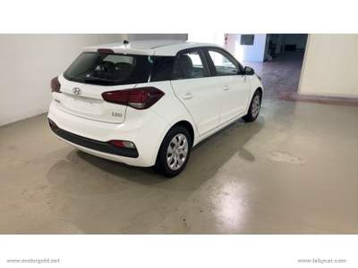 Hyundai i20 i20 1.2 5p. Advanced                                                         Bianco usata Valsamoggia