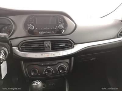 Fiat Tipo Tipo 1.4 5p. Pop                                                         Argento usata Valsamoggia