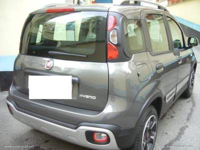 Fiat Panda Panda Cross 1.0 FireFly S&S Hybrid                                                         Grigio usata Valsamoggia