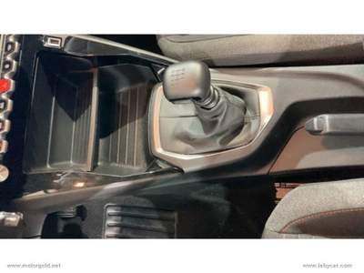 Peugeot 2008 2008 PureTech 100 S&S Active Pack                                                         Arancione usata Valsamoggia