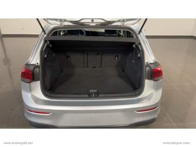 Volkswagen Golf Golf 2.0 TDI 150CV DSG SCR Life                                                         Argento usata Valsamoggia