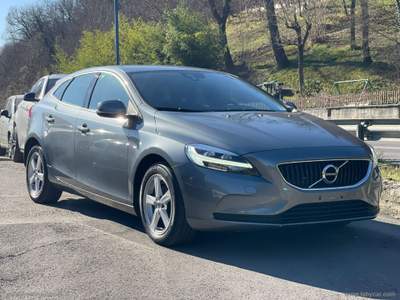Volvo V40 V40 D2                                                         Grigio usata Valsamoggia