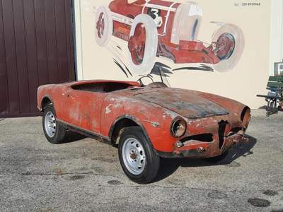 Alfa Romeo Giulietta Spider 1300 Passo Corto Bianco usata RONCADE