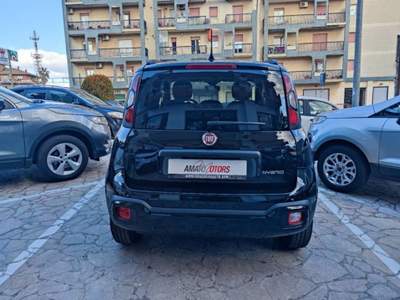 Fiat Panda 1.0 firefly hybrid Cross s&s 70cv 5p.ti Nero usata Mazzarrone