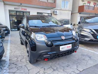 Fiat Panda 1.0 firefly hybrid Cross s&s 70cv 5p.ti Nero usata Mazzarrone