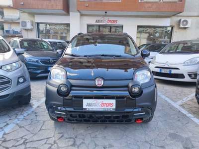 Fiat Panda 1.0 firefly hybrid Cross s&s 70cv 5p.ti Nero usata Mazzarrone