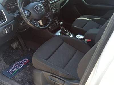 Audi Q3  2.0 TDI 120CV S tronic Design Bianco usata Castrovillari