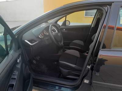 Peugeot 207 1.4 GPL Xline 5p Nero usata Manfredonia