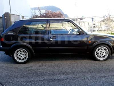 Volkswagen Golf GTI MK2 1800 16V Special 3 porte TETTO APRIBILE Nero usata Calolziocorte