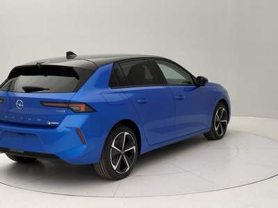 Opel Astra Astra 1.6 hybrid elegance s&s 180cv at8 Blu/Azzurro usata Ivrea