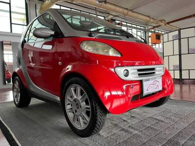 Smart ForTwo 0.6 Smart&Pure 55cv Rosso usata Pontirolo Nuovo
