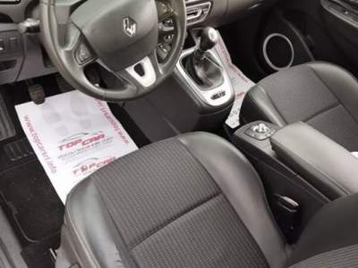 Renault Scénic 1.5 dci Luxe 110cv Argento usata Gioia Sannitica
