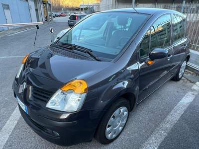 Renault Modus 1.2 16V Confort Dynamique Marrone usata Lauria