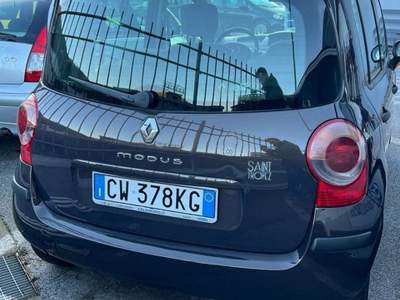 Renault Modus 1.2 16V Confort Dynamique Marrone usata Lauria