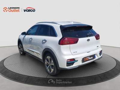 Kia Niro  - e-niro 64 kwh evolution obc 11kw Bianco usata ROMA