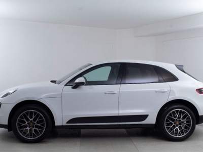 Porsche Macan 2.0 Bianco usata Paruzzaro