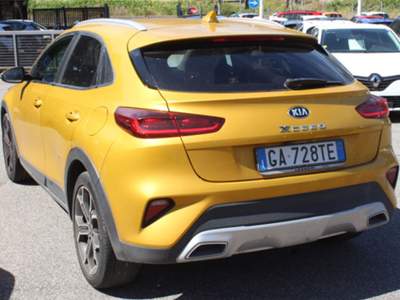 Kia XCeed  - xceed 1.4 t-gdi evolution 140cv dct 7m Giallo usata ROMA