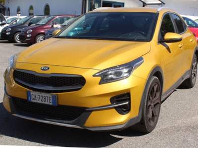 Kia XCeed  - xceed 1.4 t-gdi evolution 140cv dct 7m Giallo usata ROMA