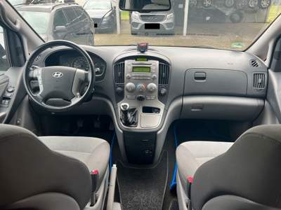 Hyundai H-1 2.5 TD HSV Max Blu/Azzurro usata Castelnuovo Rangone Hyundai H-1 2.5 TD HSV Max Blu/Azzurro usata Castelnuovo Rangone