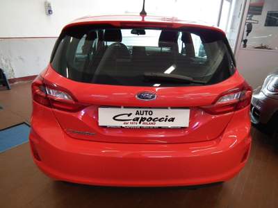 Ford Fiesta UNICO PROPRIETARIO CON NAVI SENSORI ! ADATTA AI NEOPATENTATI ! Rosso usata Milano
