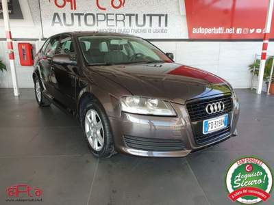 Audi A3 SPB 1.6 TDI 105 CV CR Ambiente Grigio usata Palermo