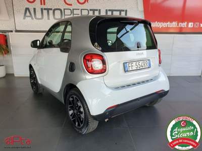 Smart ForTwo 70 1.0 twinamic Passion Bianco usata Palermo