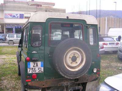Land Rover Defender 90 2.5 Td5 Station Wagon E Grigio usata Subbiano