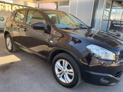 Nissan Qashqai  Nero usata Sant'Antimo