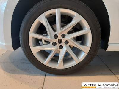 Seat Ibiza 1.0 EcoTSI 95 CV 5 porte FR Bianco usata MESSINA
