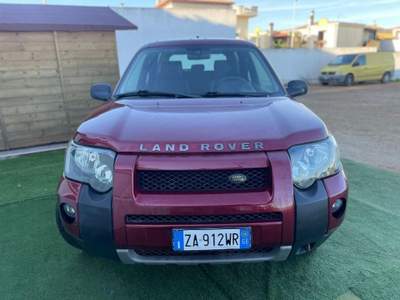 Land Rover Freelander 2.0 Td4 16V cat 3p. Sport Rosso usata Quartucciu