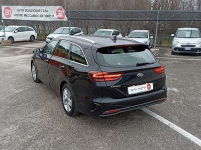 Kia Cee'd 1.6 CRDi 115 CV SW Business Class Nero usata Porcia