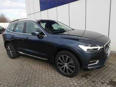 Volvo XC60 B4 (d) AWD Geartronic Inscription Blu/Azzurro usata Grumello del Monte