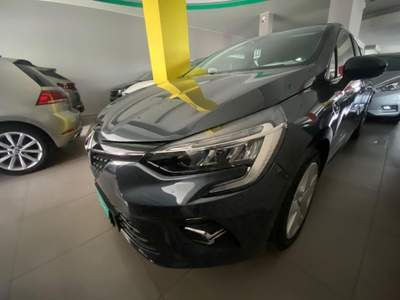 Renault Clio  Grigio usata Pulsano