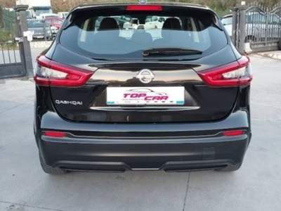 Nissan Qashqai 1.5 dci Acenta 115cv dct Nero usata Gioia Sannitica